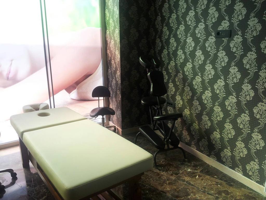 Luxury Mia *